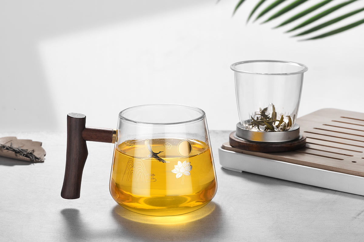 Bodhi Leaf Glass