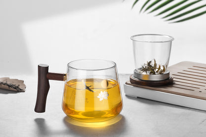 Bodhi Leaf Glass
